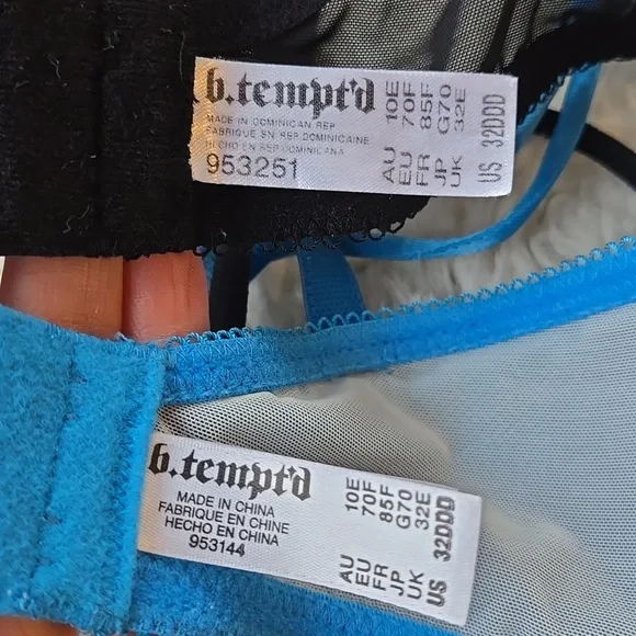 Wacoal/ B. Tempted Bra Bundle 32DDD